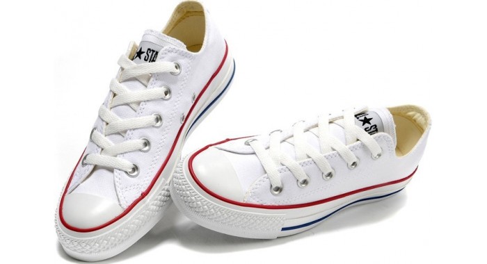 converse-shoes-white-chuck-taylor-all-star-classic-womens-mens-canvas-sneakers-low-39-134